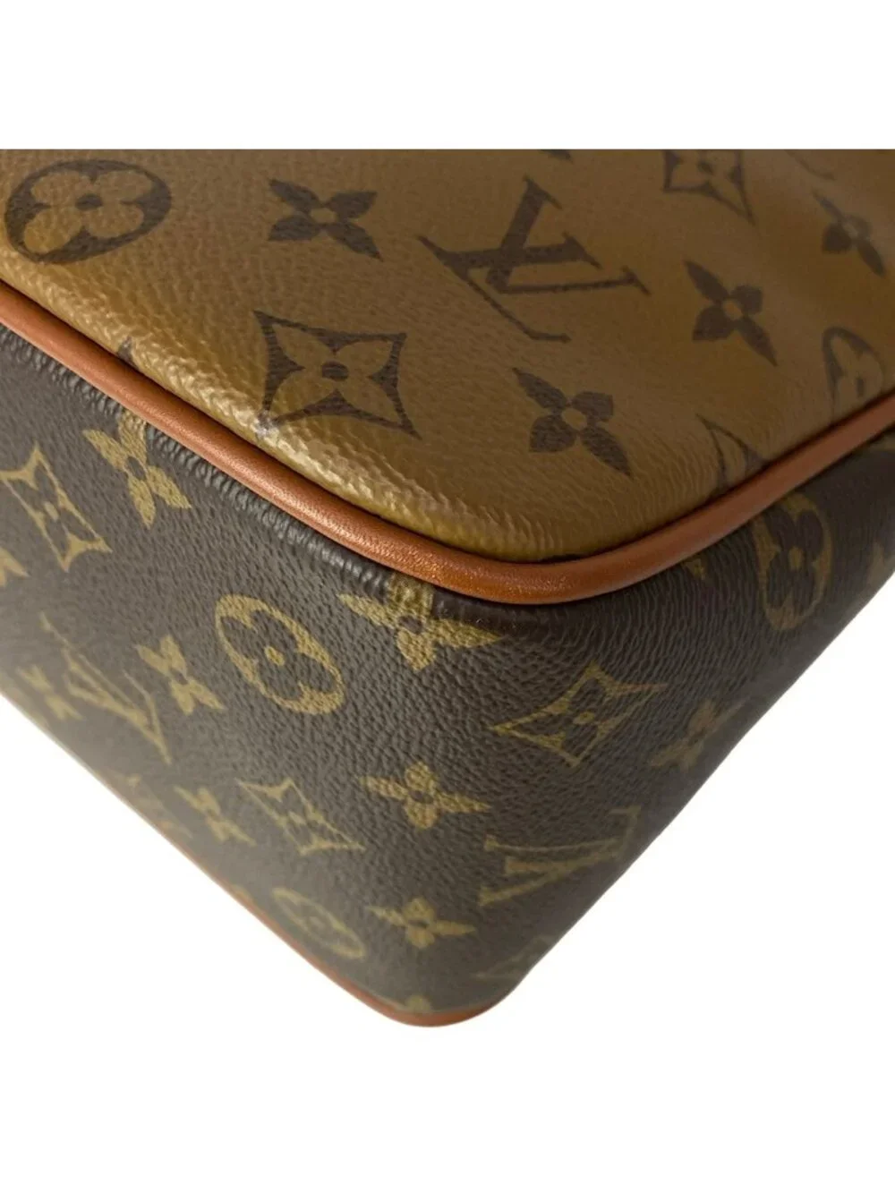 Louis Vuitton Handbag Monogram Reverse Hobo de Fine MM